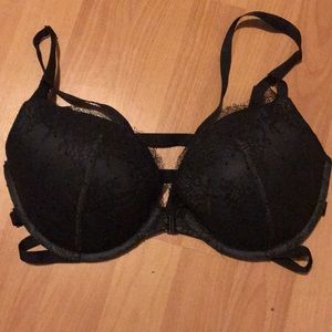 Strappy/Lace back 34DD VS bra